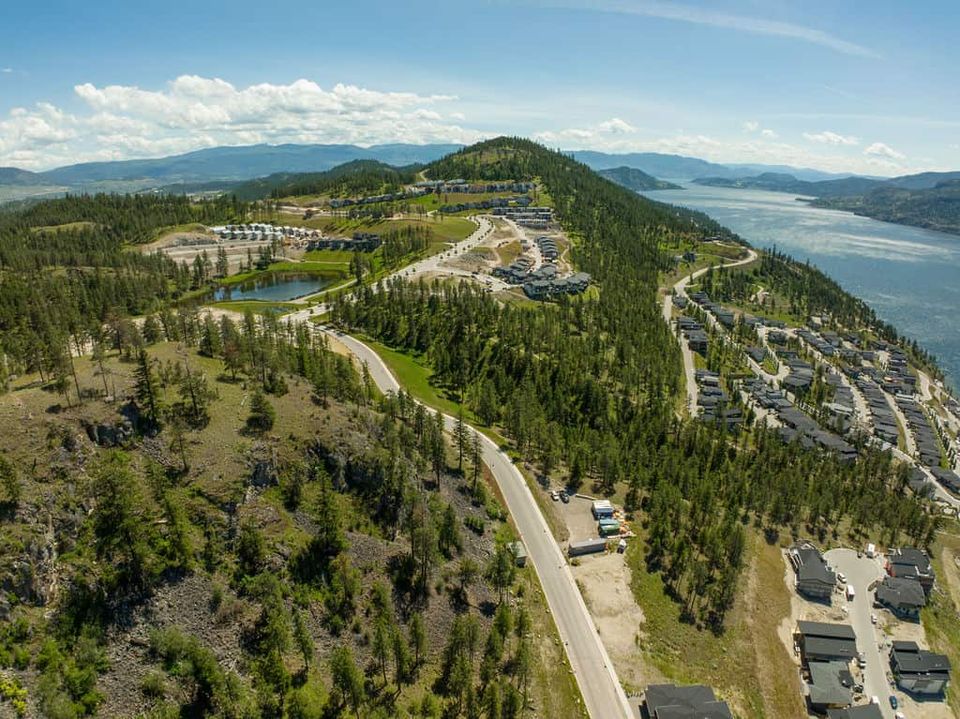 Exterior at McKinley Beach Drive, Kelowna
