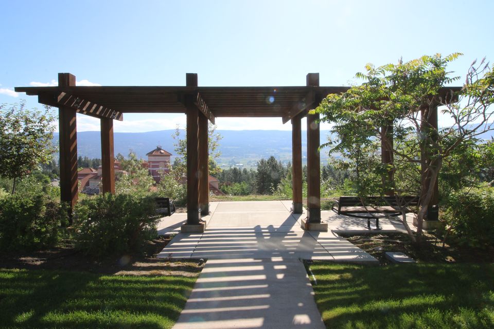 Pinnacle Pointe at Pinnacle Pointe, Kelowna